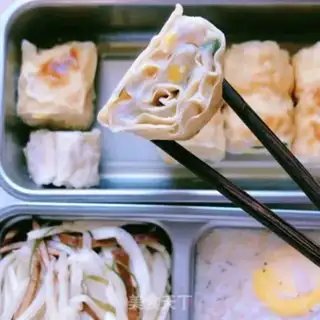 Make Thousands of chicken rolls step 16