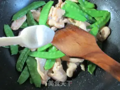 Make Chicken breast fried Dutch beans step 10