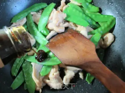 Make Chicken breast fried Dutch beans step 11