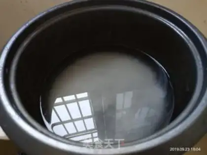 Make Seafood congee step 0