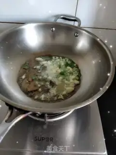 Make Chicken stew mushrooms step 1
