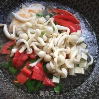 Make White mushroom tofu soup step 6