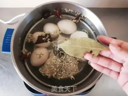 Make Five spicy tea eggs step 7