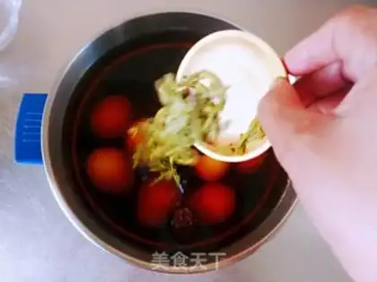 Make Five spicy tea eggs step 11