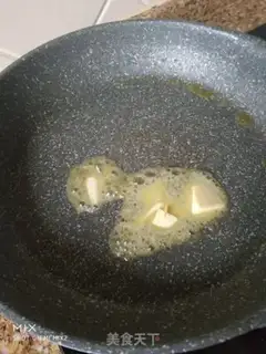 Make Shrimp mushrooms and tomatoes step 2