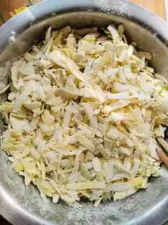 Make Carrot toss step 2