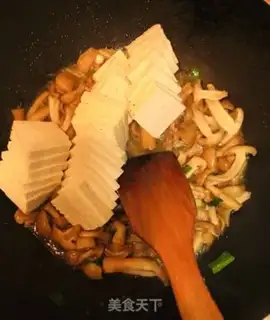 Make Rolling mushroom tofu step 6