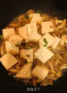 Make Rolling mushroom tofu step 7