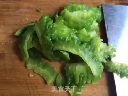 Make Porcelain meatloaf with bitter melons step 5