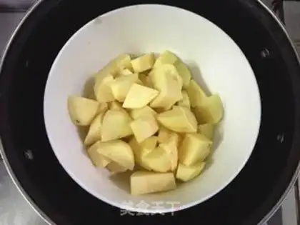 Make Potato ball step 0
