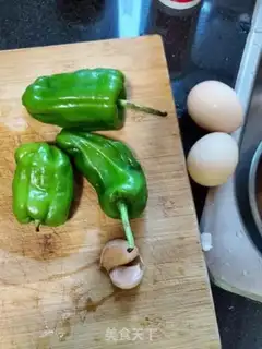 Make Scrambled eggs step 0
