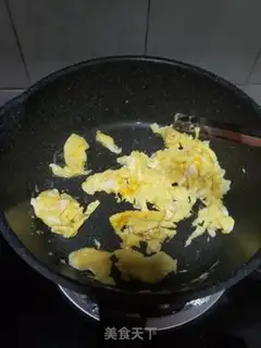 Make Scrambled eggs step 3
