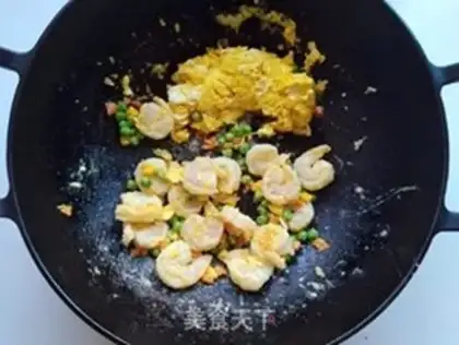 Make Shrimp rice step 4