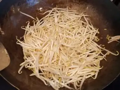 Make Soybean sprouts step 8