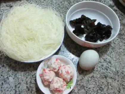 Make Black-mucked duck egg shrimp step 0