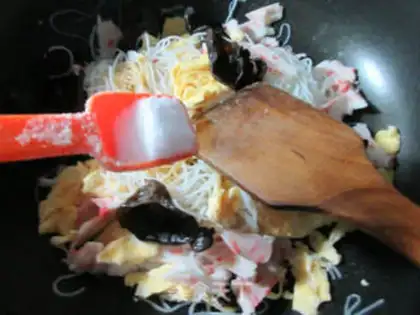 Make Black-mucked duck egg shrimp step 8