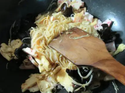 Make Black-mucked duck egg shrimp step 9