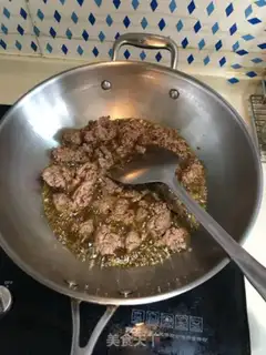 Make Spicy beef radish step 2