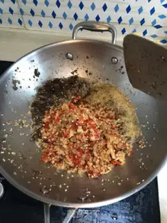 Make Spicy beef radish step 4