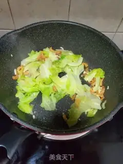 Make Shrimp rice and sauerkraut step 4