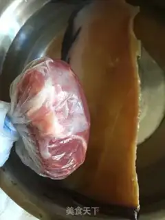 Make Cosmetic cosmopolitan soup step 1