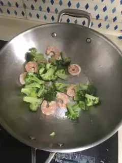 Make Shrimp broccoli step 4