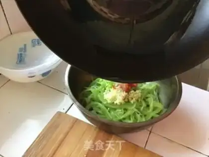 Make Spicy silk step 4
