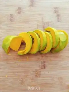 Make Pumpkin red loaf step 0