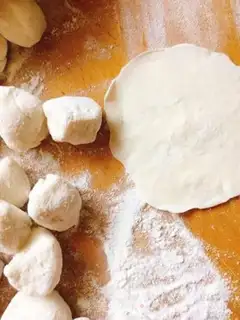 Make Pork dumplings step 5