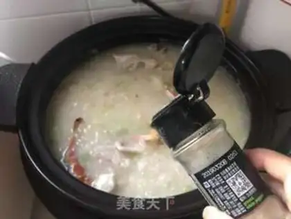 Make Seafood congee step 7