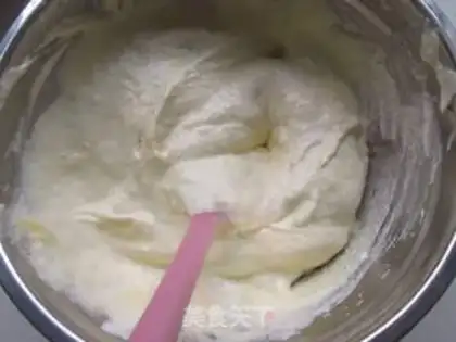 Make A mid-air twilight cake step 3