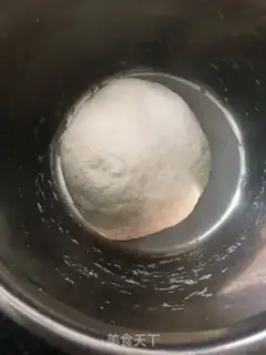 Make Gold toast ham roll step 1