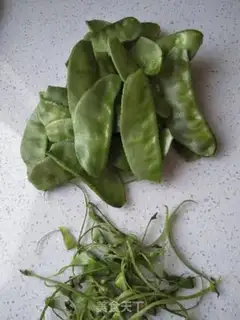 Make Spicy pretzels step 1