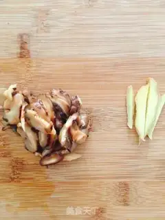 Make Bone soup mushroom congee step 3