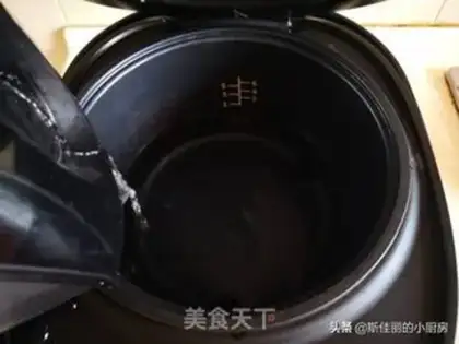 Make Three-ball soup step 1