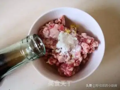 Make Three-ball soup step 4