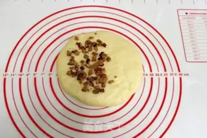 Make Red dates step 7