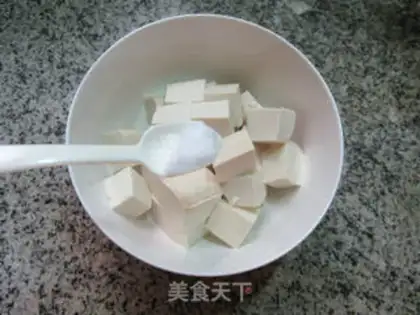 Make Spicy sausage tofu step 3