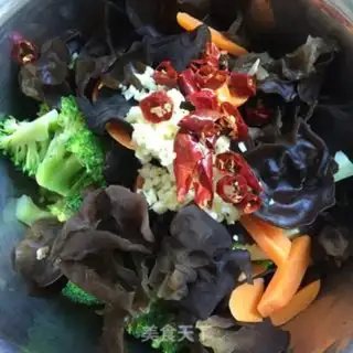 Make Garlic broccoli step 5