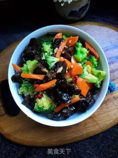 Make Garlic broccoli step 7