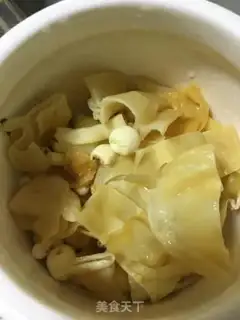 Make Lotus stew step 2