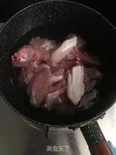 Make Pork soup step 1