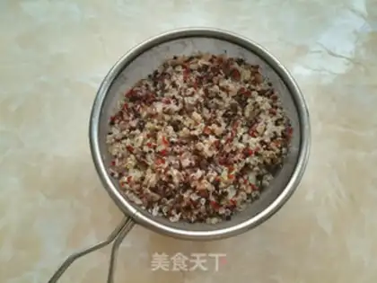 Make Quinoa rainbow salad step 5