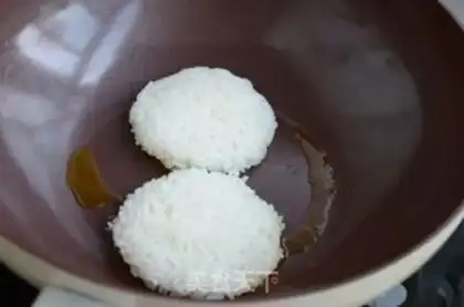 Make A mustard burger step 2