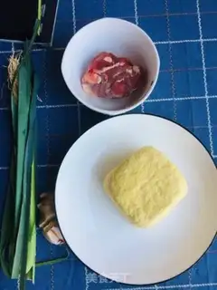 Make Skinny, salty beans and garlic step 0