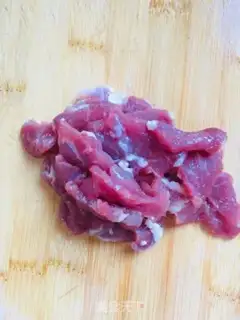 Make Skinny, salty beans and garlic step 1