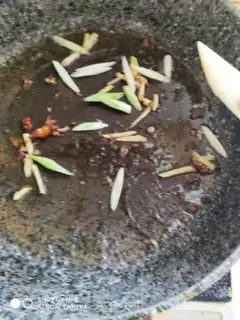 Make Black fish tofu soup step 2