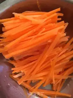 Make Three pieces of rice powder step 3