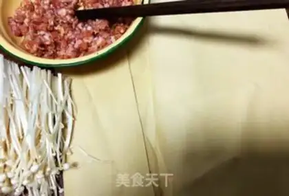 Make A thousand rolls of meat step 0