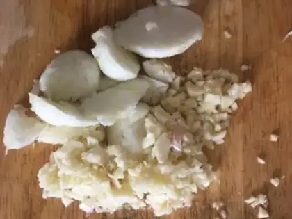 Make Garlic melon shrimp step 3